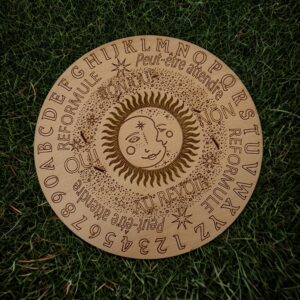 🪵 Planche à pendule de radiesthésie – Bois gravé